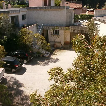 La Les Pins Saint-Cyr-sur-Mer