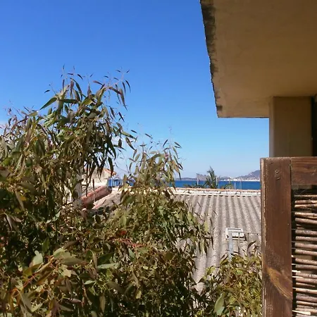 La Les Pins Hotel