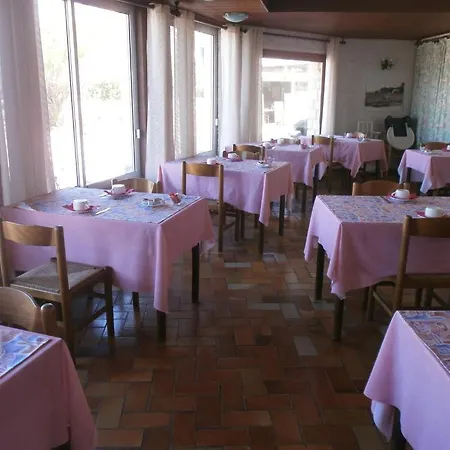 Hotel La Les Pins